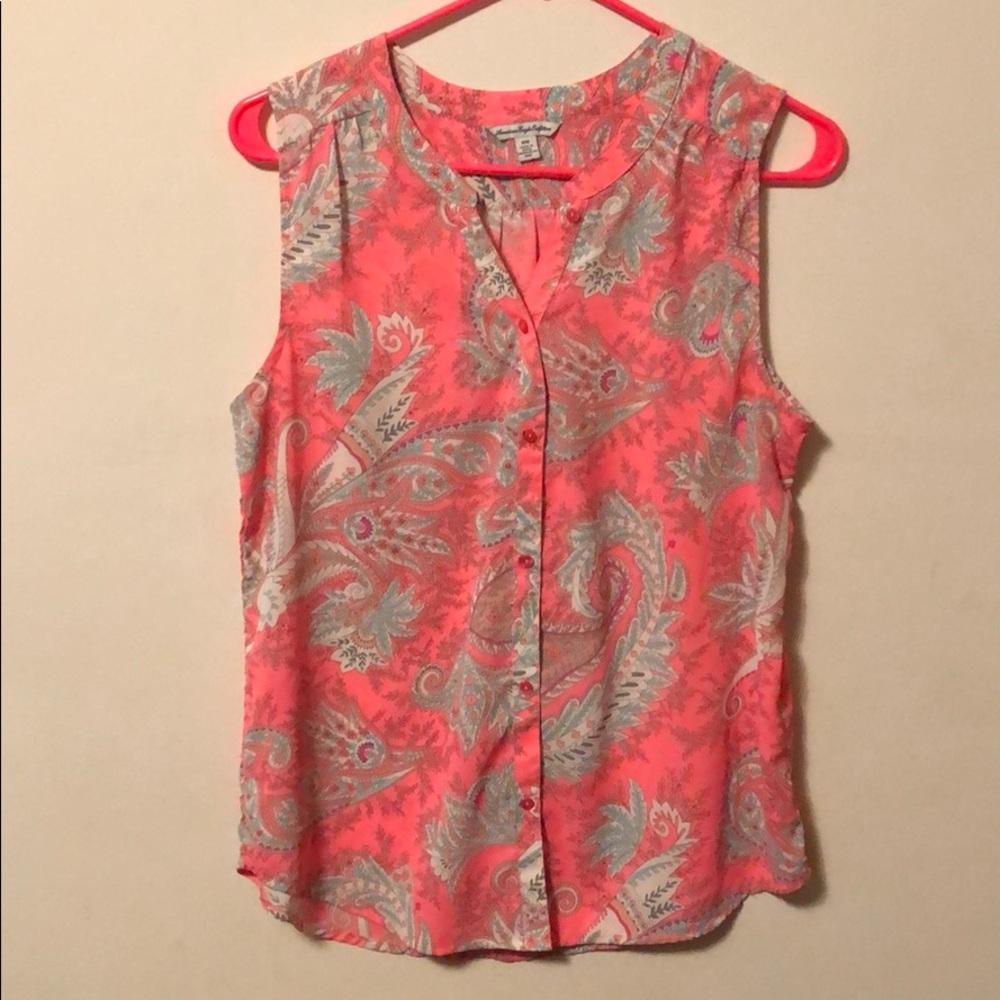 Flower and pink textured sleeveless top